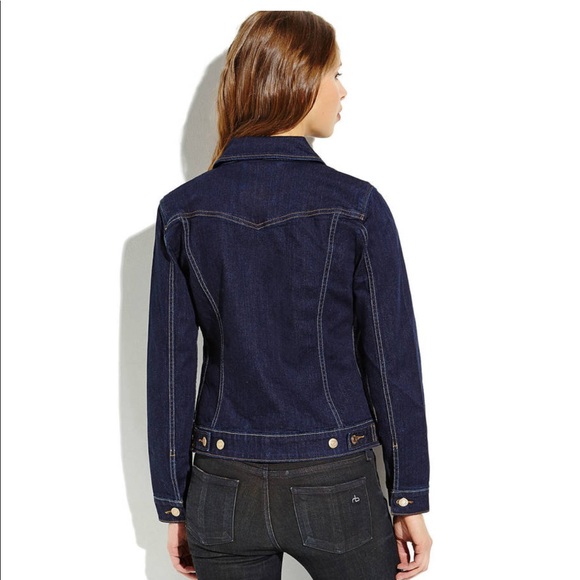 🎉HP🎉Levi’s Classic Dark Wash Jacket. - Picture 6 of 6